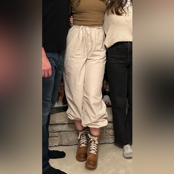 Aeropostale baggy parachute pants - Picture 4 of 5